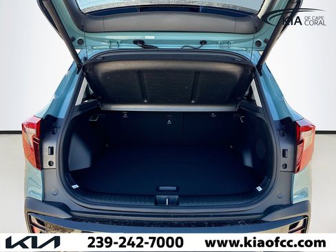 New 2026 Kia Seltos SX AWD/4WD image 11