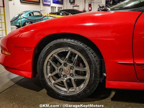 Used 1995 Pontiac Firebird Coupe image 39