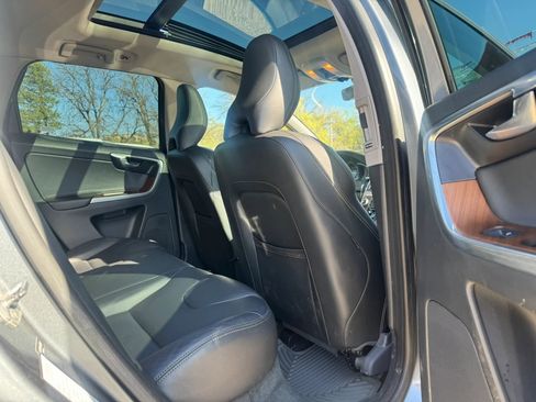 Used 2017 Volvo XC60 T5 Inscription AWD/4WD image 21
