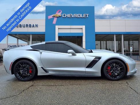Used 2017 Chevrolet Corvette Z06 w/ Battery Protection Package image 4