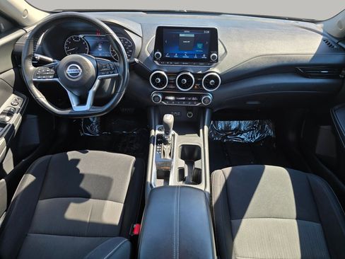 Used 2021 Nissan Sentra SV FWD image 2