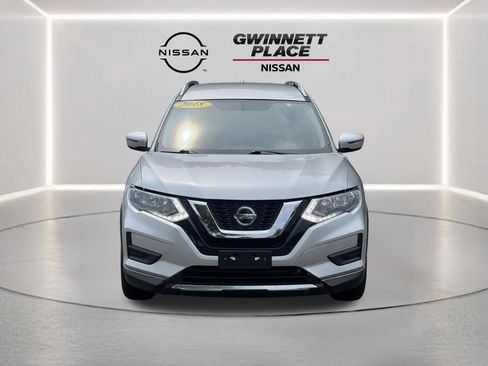 Used 2018 Nissan Rogue SV FWD image 27