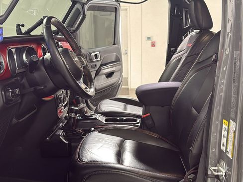Used 2019 Jeep Wrangler Unlimited Rubicon image 12