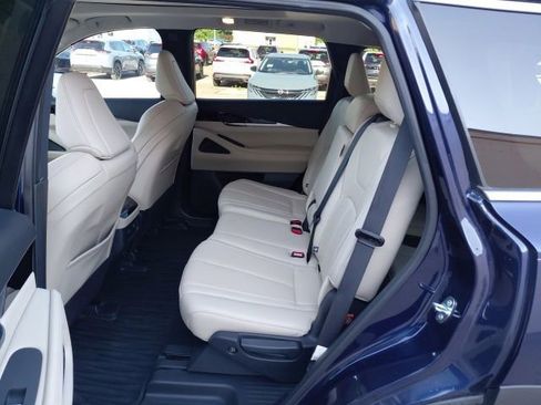 Used 2023 INFINITI QX60 Pure AWD/4WD image 24