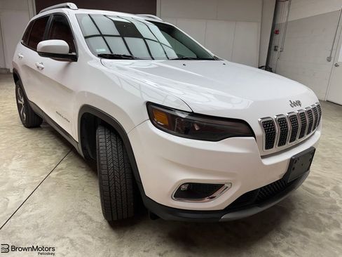Used 2019 Jeep Cherokee Limited image 1