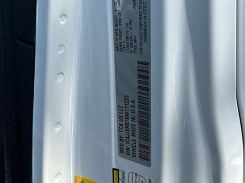 Used 2022 Jeep Wrangler Unlimited Rubicon 4xe w/ Steel Bumper Group image 35