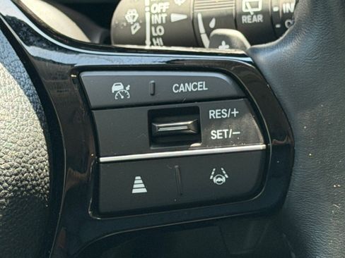 Used 2024 Honda Pilot EX-L image 23