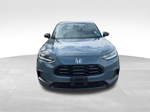 Used 2025 Honda HR-V Sport image 8