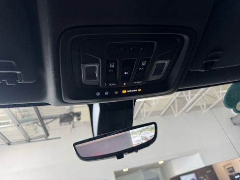 Certified 2019 GMC Sierra 1500 Denali w/ Denali Ultimate Package AWD/4WD image 25