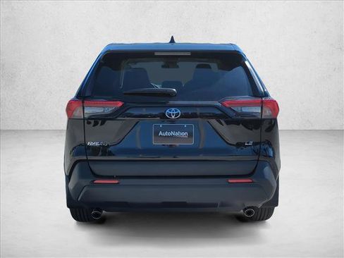 Certified 2025 Toyota RAV4 LE FWD image 6