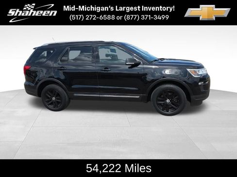 Used 2019 Ford Explorer XLT AWD/4WD image 2