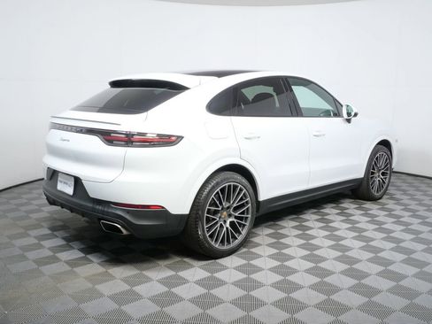 Certified 2023 Porsche Cayenne Coupe image 30