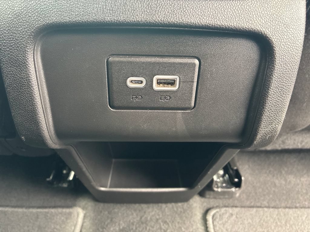 Used 2025 Chevrolet Blazer LT AWD/4WD image 34