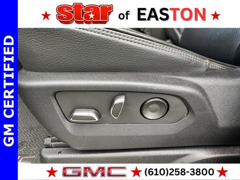 Used 2023 GMC Yukon Denali image 15