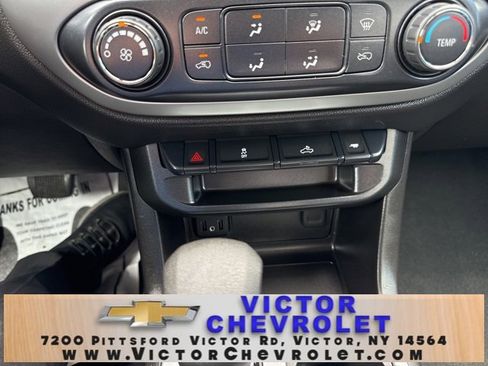Used 2022 Chevrolet Colorado LT image 21