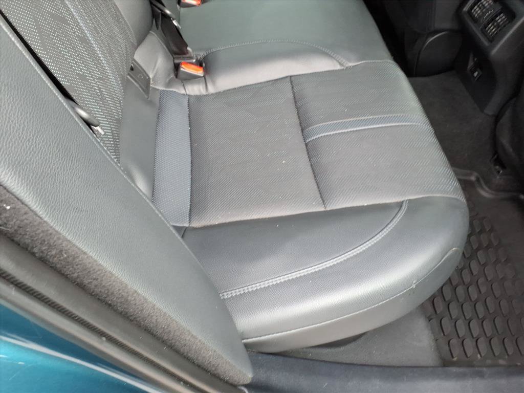 Used 2025 Toyota Camry XSE FWD image 21
