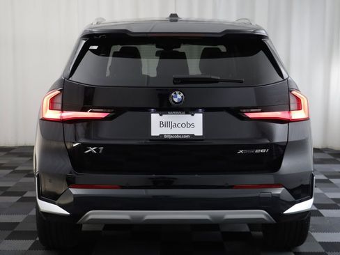 Certified 2025 BMW X1 xDrive28i w/ Convenience Package AWD/4WD image 14