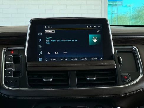 Used 2024 Chevrolet Suburban Z71 w/ Z71 Off-Road Package image 31