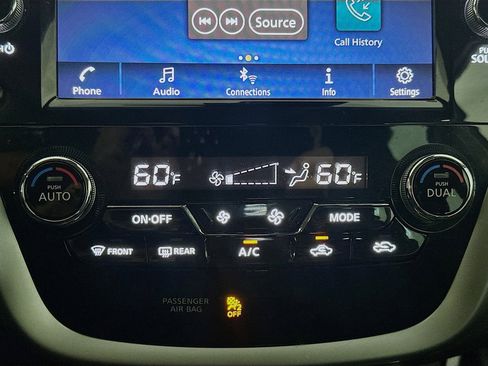 Used 2022 Nissan Murano SV FWD image 22