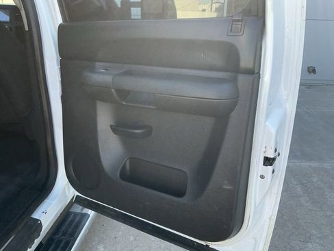 Used 2014 GMC Sierra 2500 SLE image 18