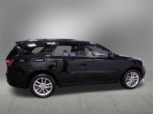 Used 2024 Dodge Durango GT image 8