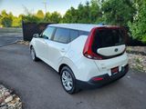 Used 2021 Kia Soul LX image 3