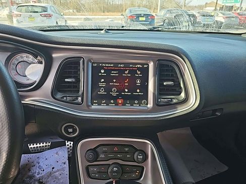 Used 2022 Dodge Challenger R/T Scat Pack w/ Shaker Package image 5