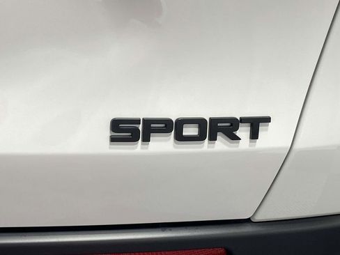 New 2026 Honda HR-V Sport image 8