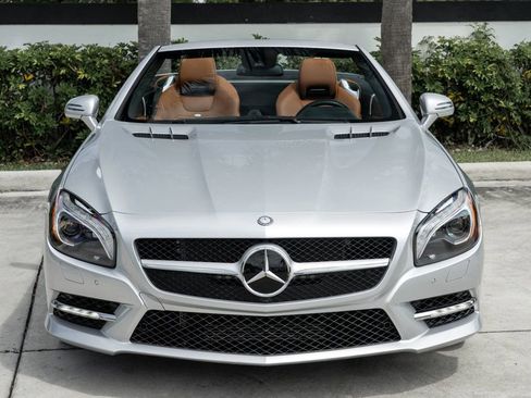 Used 2016 Mercedes-Benz SL 550 image 14