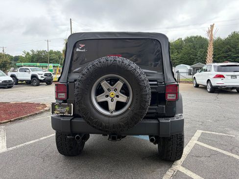 Used 2012 Jeep Wrangler Unlimited Sport AWD/4WD image 20