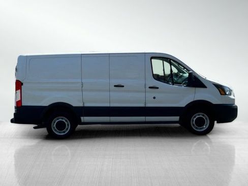Used 2019 Ford Transit 150 130 Low Roof image 3