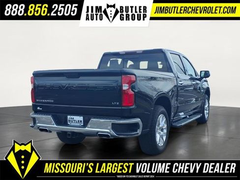 Used 2022 Chevrolet Silverado 1500 LTZ image 3
