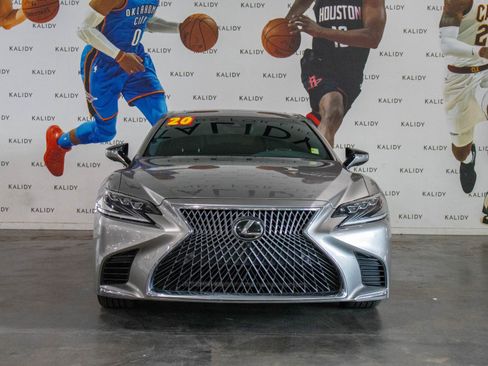 Used 2020 Lexus LS 500 w/ Interior Upgrade Package RWD image 21