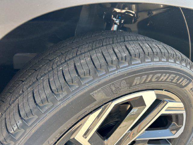 New 2026 Hyundai Tucson Limited AWD/4WD image 24