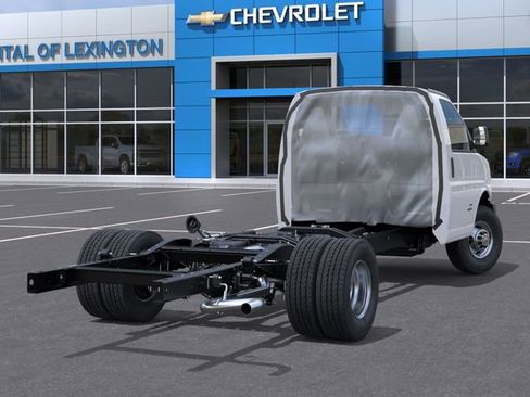 New 2025 Chevrolet Express 3500 w/ Power Convenience Package RWD image 4