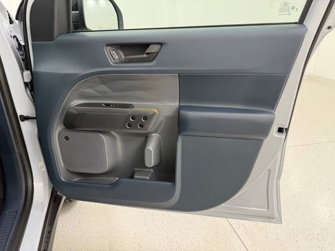 New 2026 Ford Maverick Tremor image 36