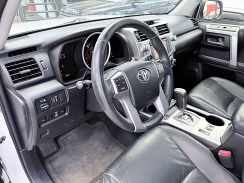 Used 2013 Toyota 4Runner Limited AWD/4WD image 13
