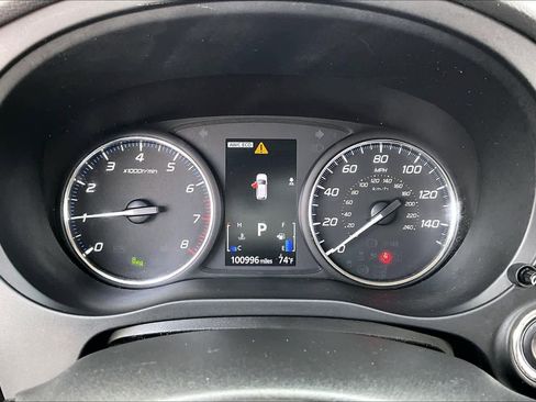 Used 2019 Mitsubishi Outlander SEL image 26