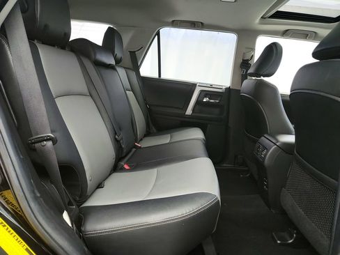 Used 2016 Toyota 4Runner SR5 Premium w/ Four Season Floor Mat Package image 32