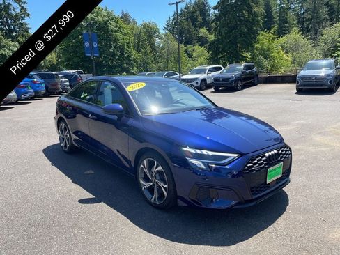 Used 2023 Audi A3 2.0T Premium Plus w/ Premium Plus Package AWD/4WD image 3
