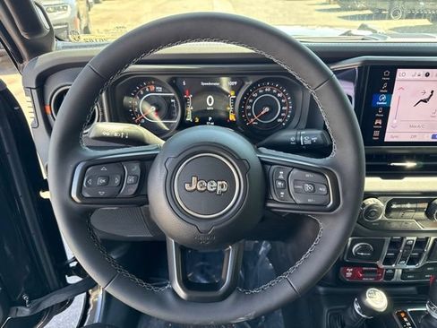 New 2026 Jeep Gladiator Mojave AWD/4WD image 11