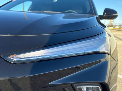 Used 2024 Buick Envista Avenir image 11