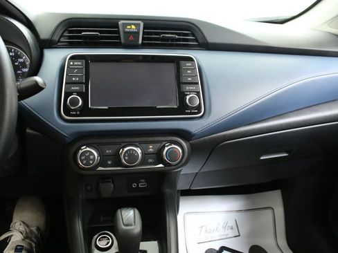 Used 2025 Nissan Versa SV w/ Trunk Package FWD image 17
