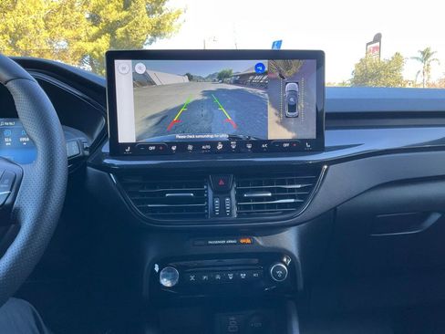 Used 2024 Ford Escape ST-Line Elite w/ Premium Technology Package image 32