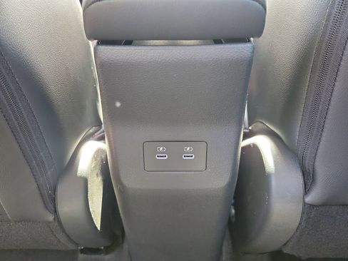 New 2026 Nissan Kicks SR image 17