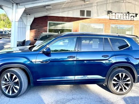 Used 2022 Volkswagen Atlas SEL Premium AWD/4WD image 2