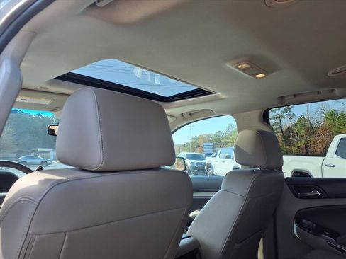 Used 2016 Chevrolet Tahoe LT w/ Luxury Package image 15