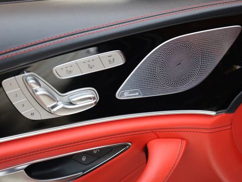 Used 2019 Mercedes-Benz AMG GT 63 image 39