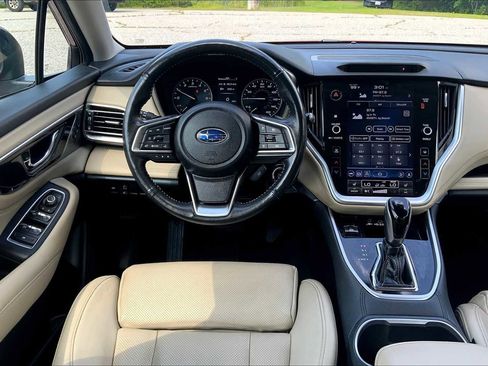 Used 2024 Subaru Legacy Limited image 5