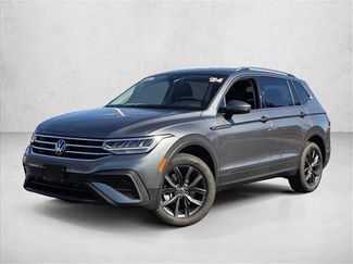 Used 2024 Volkswagen Tiguan Wolfsburg Edition video 1